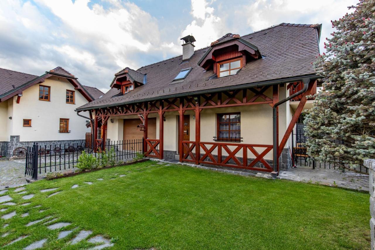 Tatryhome - Dom Veľký Slavkov Exteriör bild