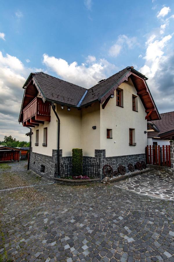 Tatryhome - Dom Veľký Slavkov Exteriör bild