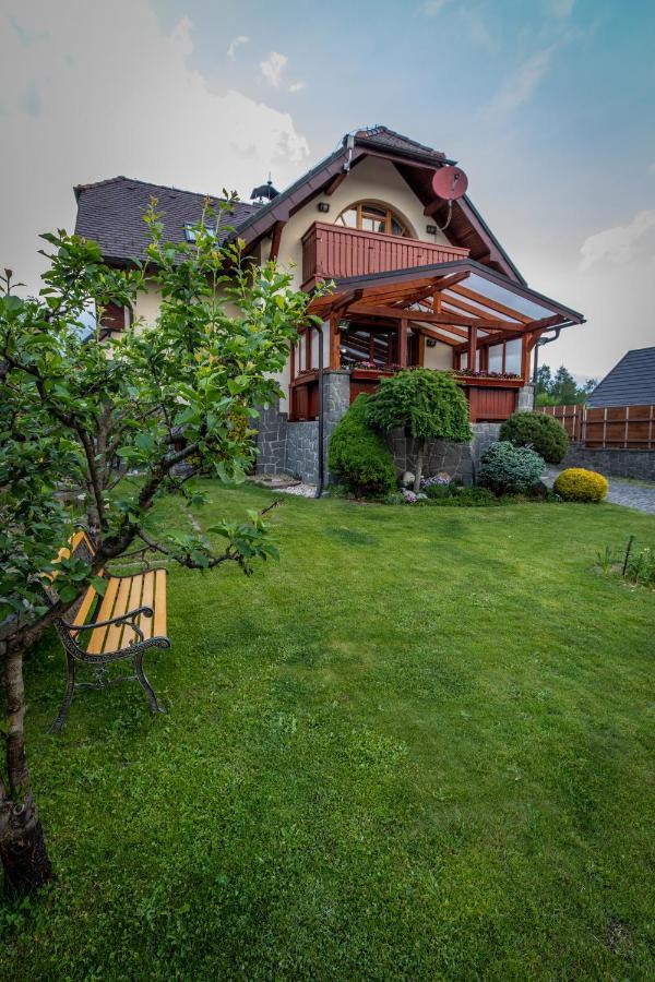 Tatryhome - Dom Veľký Slavkov Exteriör bild