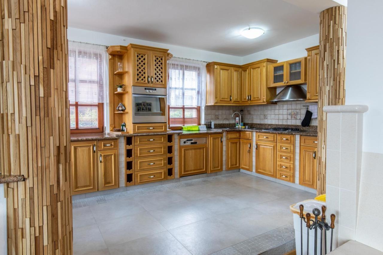 Tatryhome - Dom Veľký Slavkov Exteriör bild
